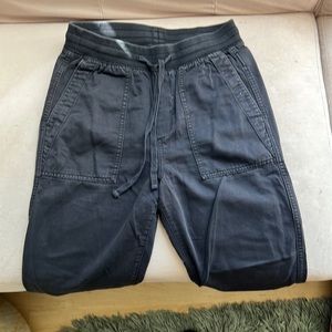 Gap black joggers 2019